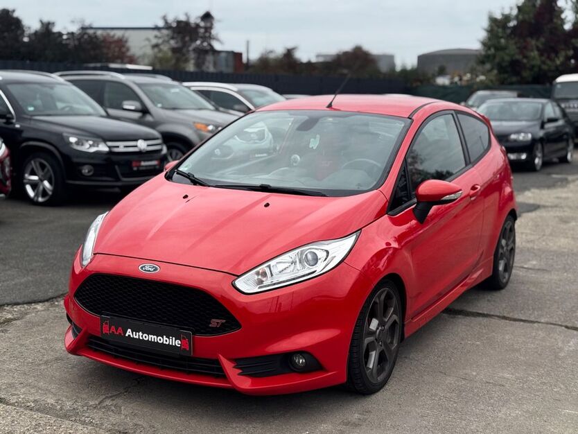Ford Fiesta 149.000 km 6.900 € Hannover 30453