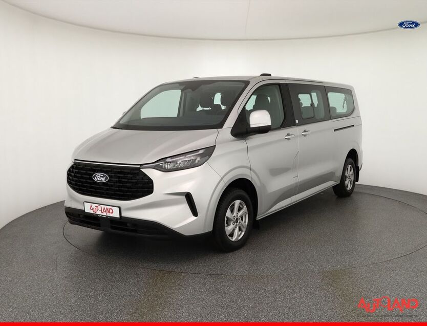 Ford Tourneo Custom 1.012 km 45.890 € Hannover 30179