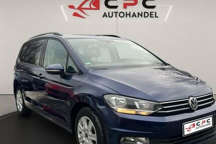 VW Touran 214.623 km 8.700 &euro; Hannover 30179