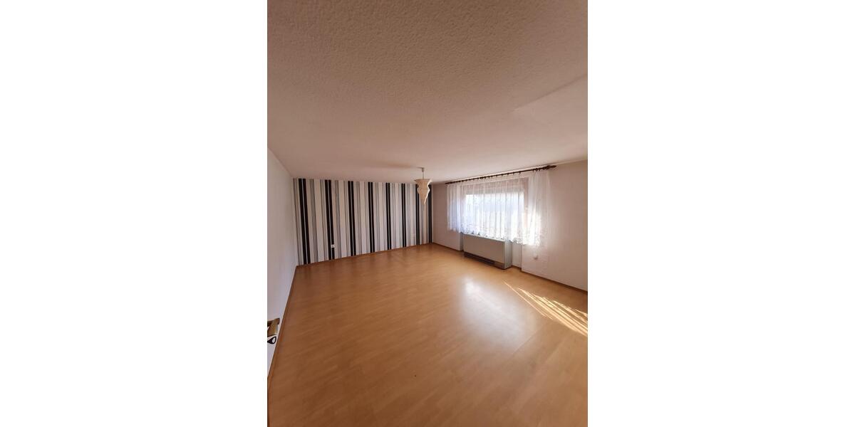 Einfamilienhaus Bad Münder am Deister - 9 Zimmer, 287 m&sup2;, 149.999&euro; | Angebot:26933535