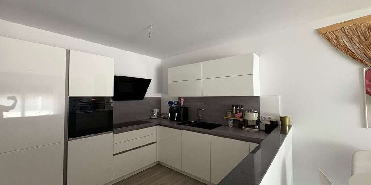 Etagenwohnung Langenhagen - 2 Zimmer, 69 m&sup2;, 1.030&euro; | Angebot:26884080