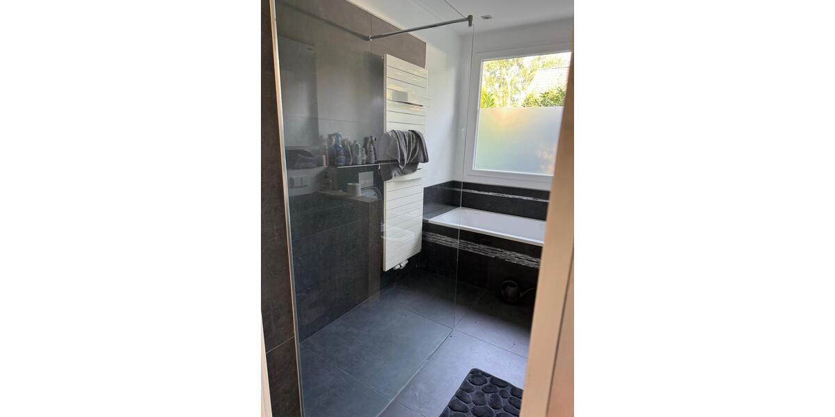 Einfamilienhaus Isernhagen - 6 Zimmer, 160 m&sup2;, 600.000&euro; | Angebot:26150526