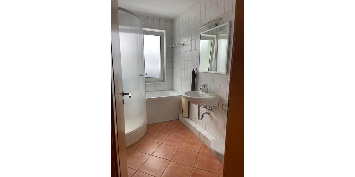 Etagenwohnung Barsinghausen - 3 Zimmer, 81 m&sup2;, 195.000&euro; | Angebot:24749403