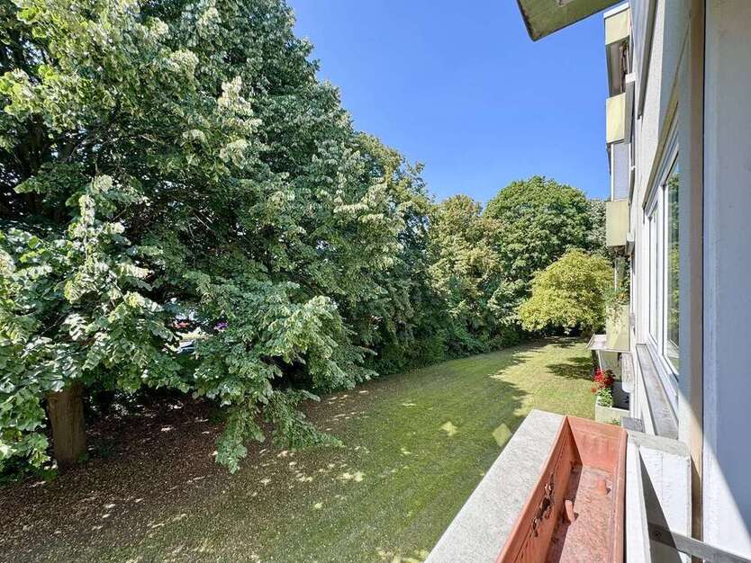 Wohnung zum Kaufen in Laatzen 110.000 € 72 m²