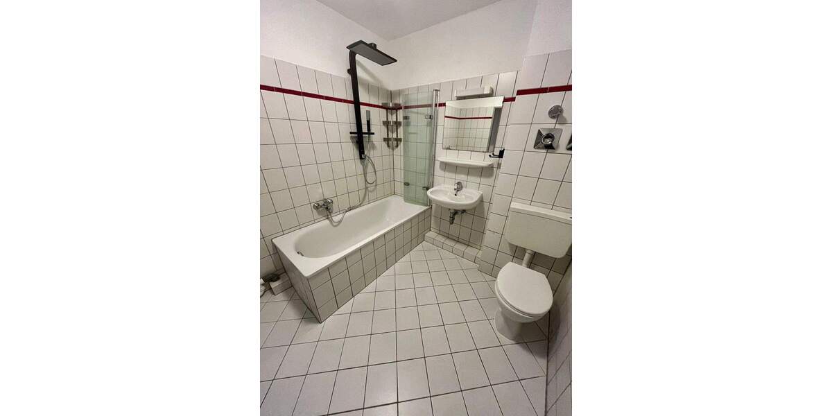 Etagenwohnung Ronnenberg - 3 Zimmer, 76 m&sup2;, 699&euro; | Angebot:25739881