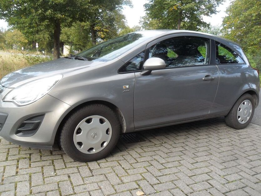 Opel Corsa 156.000 km 3.499 € Uetze OT Dollbergen 31311
