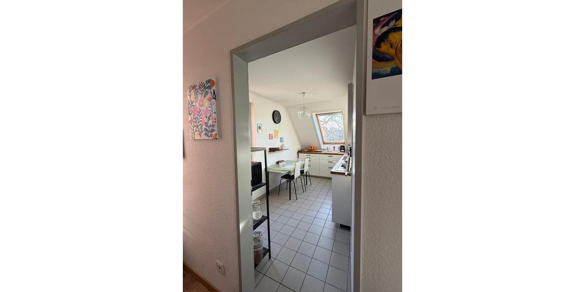 Dachgeschoßwohnung Hannover Ahlem-Badenstedt-Davenstedt - 2 Zimmer, 66 m&sup2;, 785&euro; | Angebot:25283089