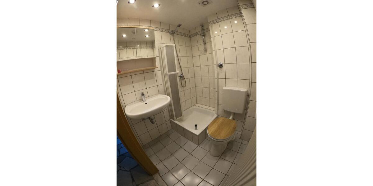 Mittelreihenhaus mit Garten und Carport in Alt-Laatzen 4 zimmer