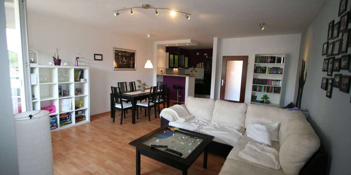 Etagenwohnung Burgdorf Sorgensen - 3 Zimmer, 94 m&sup2;, 889&euro; | Angebot:26851914
