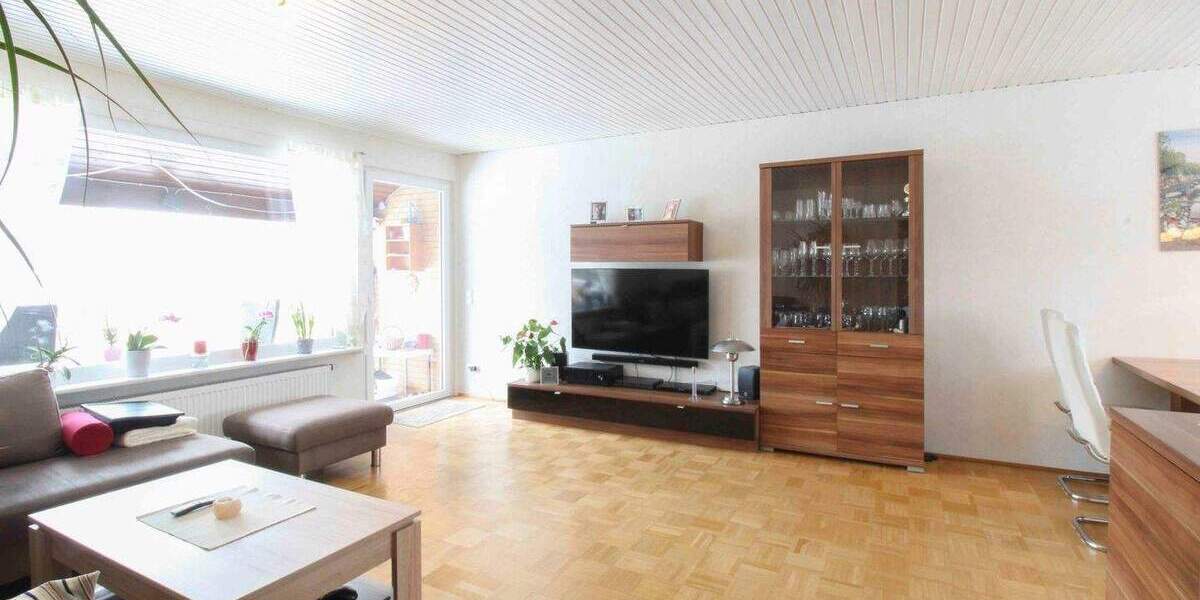 Doppelhaushälfte Hannover Wülferode - 6 Zimmer, 135 m&sup2;, 320.000&euro; | Angebot:24874983