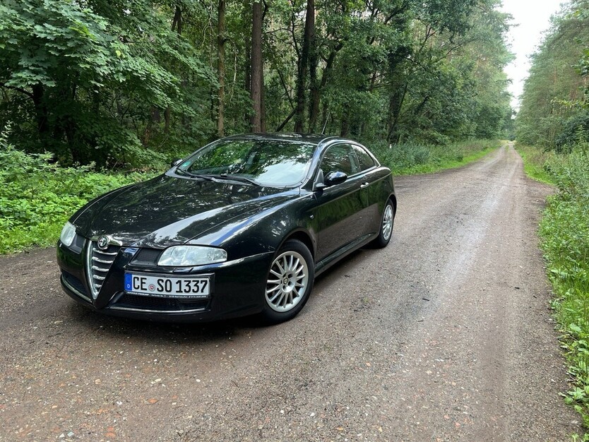 GT