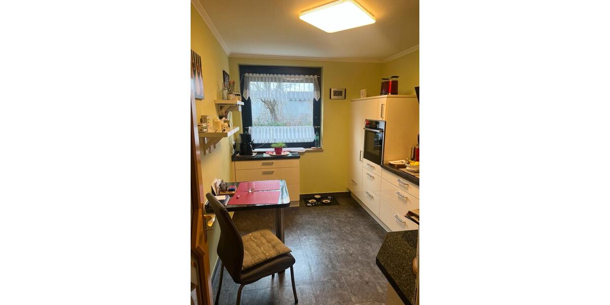 Erdgeschoßwohnung Ronnenberg - 3 Zimmer, 82 m&sup2;, 900&euro; | Angebot:25870451