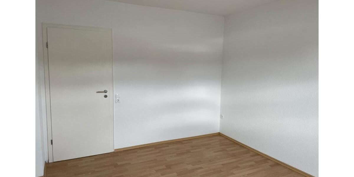 Dachgeschoßwohnung Wennigsen (Deister) - 3 Zimmer, 98 m&sup2;, 700&euro; | Angebot:26303416