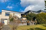 Bungalow, voll unterkellert, mit tollem Ausblick, idyllische Lage