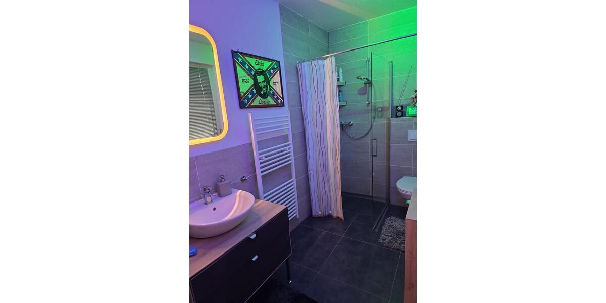 *Provisionsfrei* Moderne, energieeffiziente DHH in Altwarmbüchen 4 zimmer