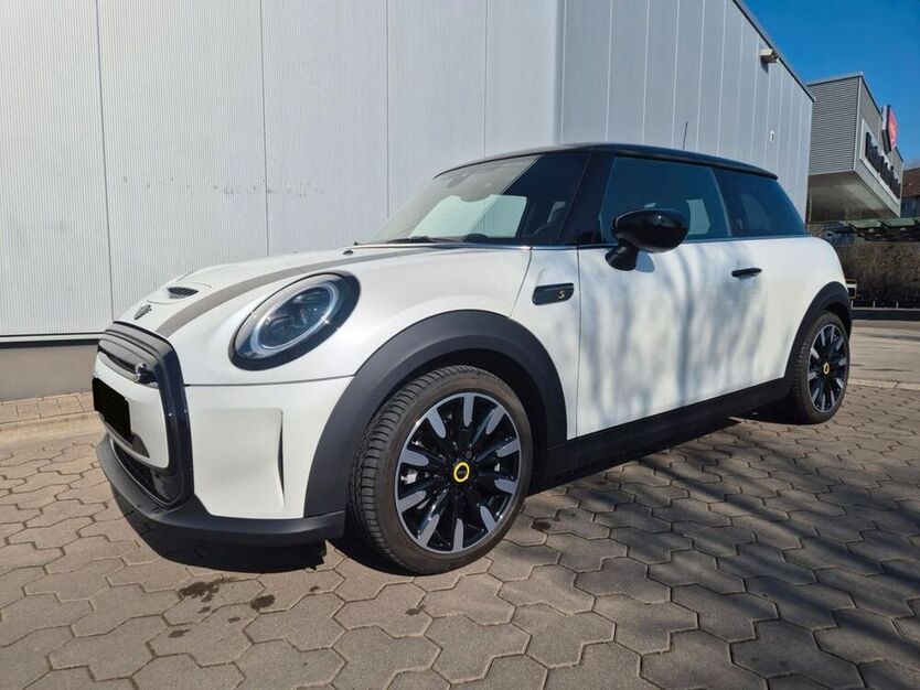 Cooper SE