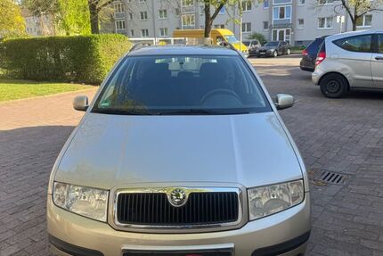 Skoda Fabia 94.900 km 2.500 &euro; Hannover 30179