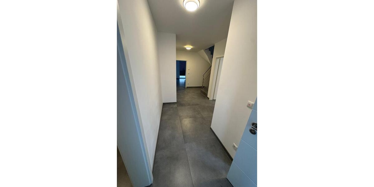 Einfamilienhaus Burgdorf - 6 Zimmer, 120 m&sup2;, 490.000&euro; | Angebot:26104331