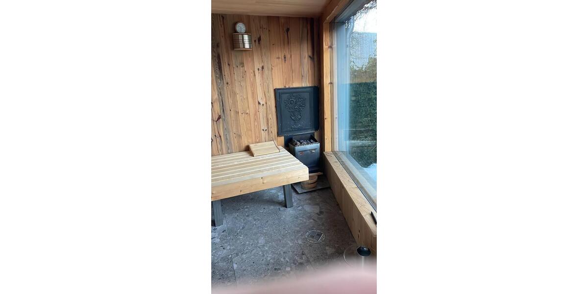 Einfamilienhaus Isernhagen - 4.5 Zimmer, 210 m&sup2;, 2.199&euro; | Angebot:25639919