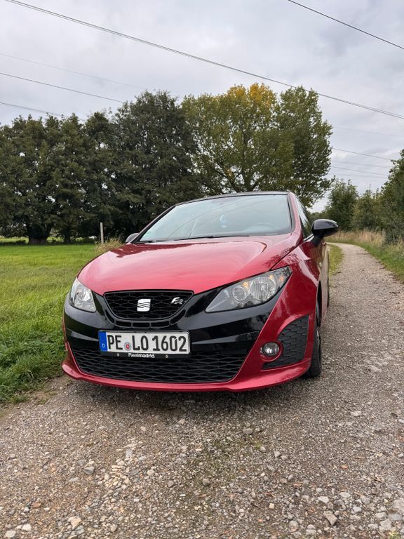 Seat Ibiza 111.000 km 7.300 € Hohenhameln 31249