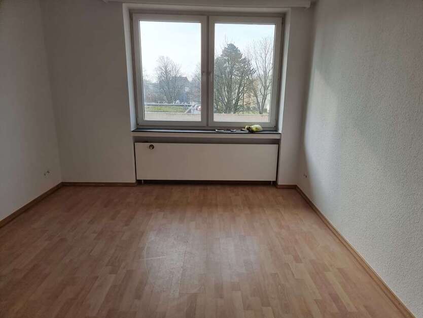 Wohnung zum Mieten in Garbsen 406,93 € 53 m²