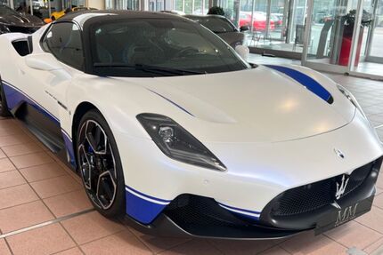 Maserati MC20 6.100 km 204.000 € Hannover 30655