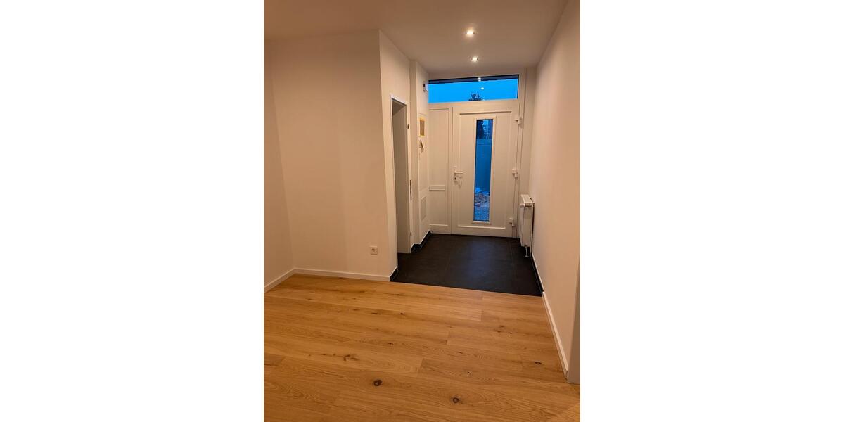 Reihenmittelhaus (Bungalow) - umfangreich und hochwertig saniert 3 zimmer