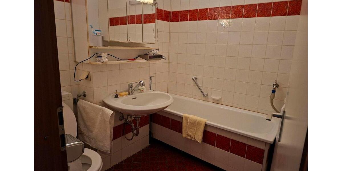 Hochparterre Hemmingen - 4 Zimmer, 96 m&sup2;, 250.000&euro; | Angebot:27258852