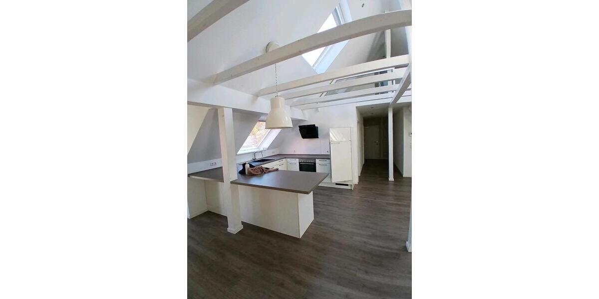 Maisonettenwohnung Hannover Nord - 3 Zimmer, 118 m&sup2;, 1.495&euro; | Angebot:27543687