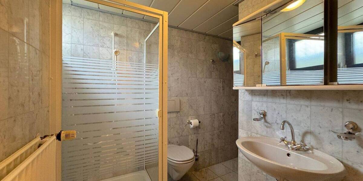 Bungalow Bad Nenndorf - 5 Zimmer, 168 m&sup2;, 395.000&euro; | Angebot:23981157