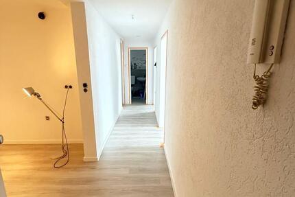 Wohnung Hemmingen - 3 Zimmer, 65 m&sup2;, 780&euro; | Angebot:25057235