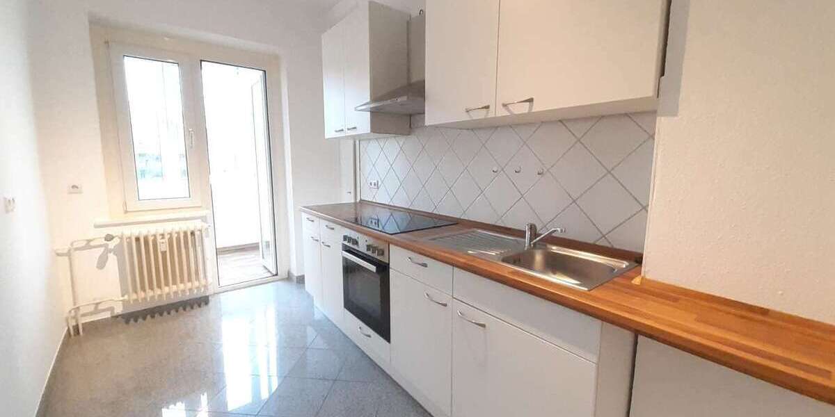 Etagenwohnung Hannover Vahrenwald-List - 3 Zimmer, 76 m&sup2;, 930&euro; | Angebot:26678327