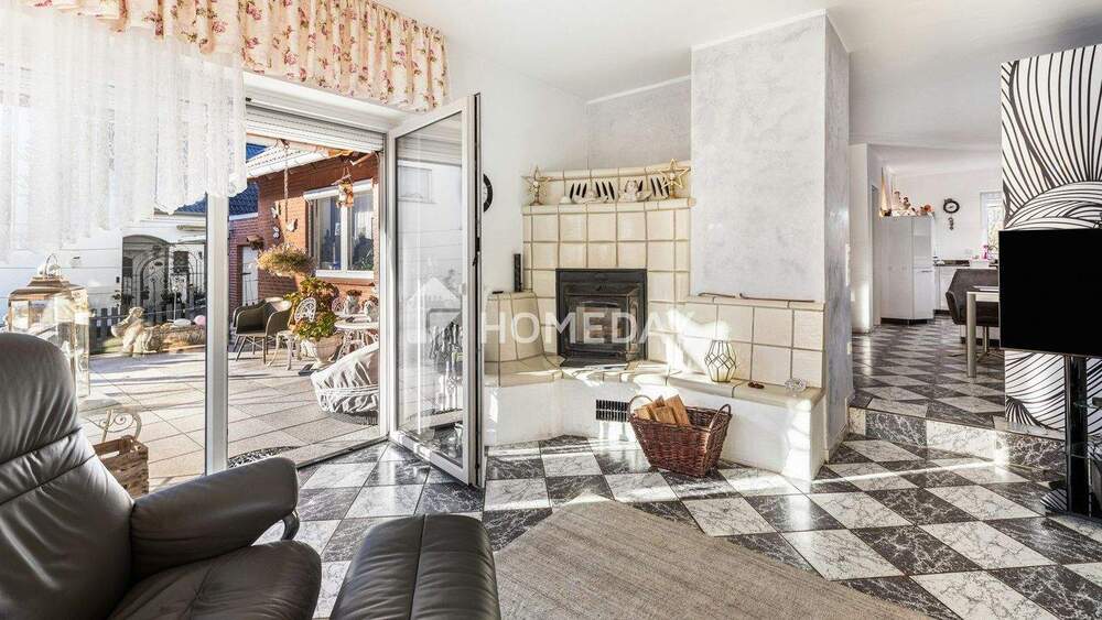 Bothfeld: Topgepflegtes EFH mit Vollkeller, Kamin, Sauna, Terrasse & Garage: Ihr neues Familienglück 7 zimmer