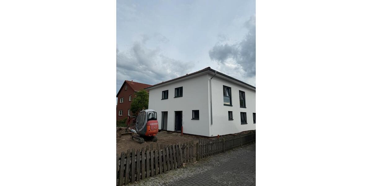 Doppelhaushälfte Burgdorf - 4 Zimmer, 120 m&sup2;, 1.380&euro; | Angebot:26646463