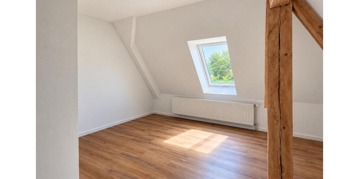 Dachgeschoßwohnung Hannover Buchholz-Kleefeld - 2 Zimmer, 66 m&sup2;, 1.490&euro; | Angebot:27608374