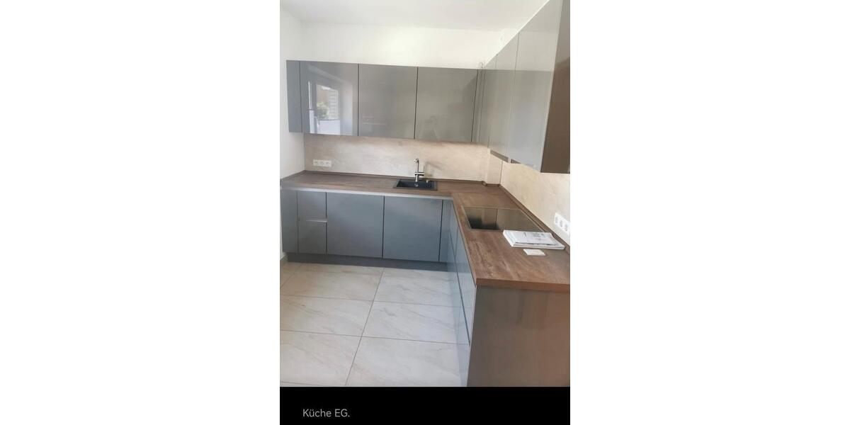 Mehrfamilienhaus, Wohnhaus Garbsen - 11 Zimmer, 350 m&sup2;, 930.000&euro; | Angebot:26957551