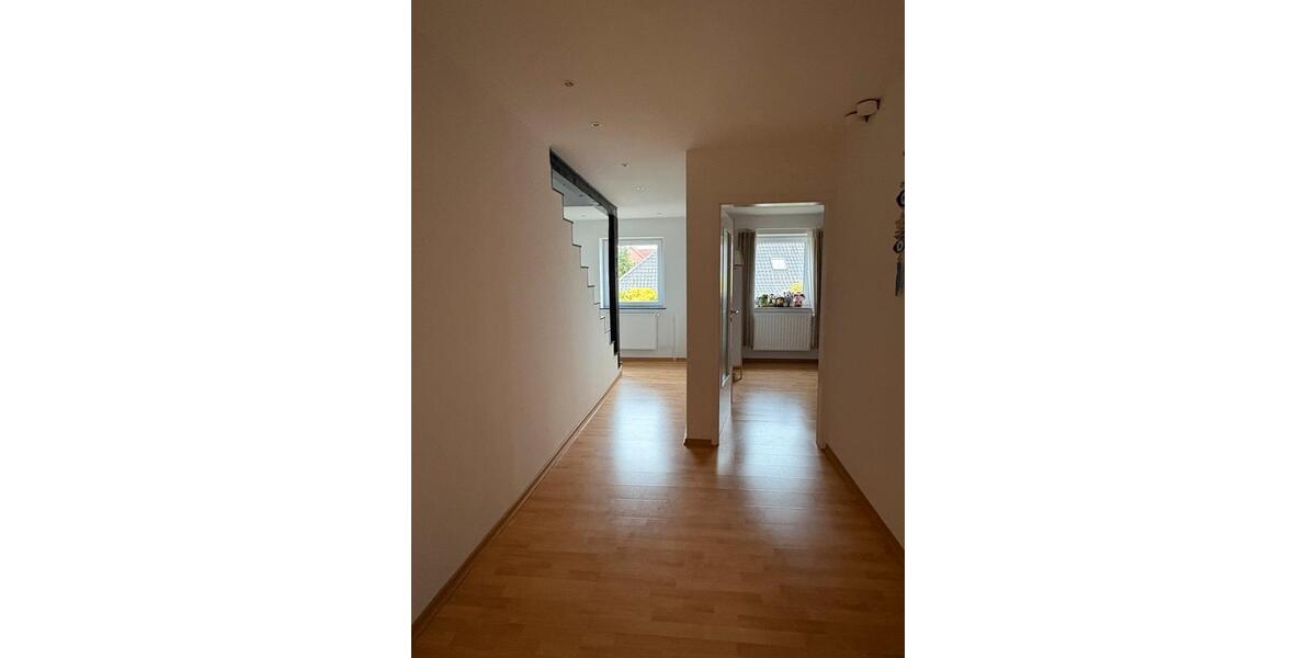 Einfamilienhaus Isernhagen - 5 Zimmer, 186 m&sup2;, 585.000&euro; | Angebot:26683144