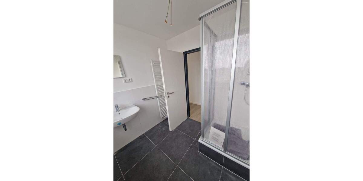 Gewerbeobjekt Hildesheim Drispenstedt - 1 Zimmer, 18 m&sup2;, 170&euro; | Angebot:26276178