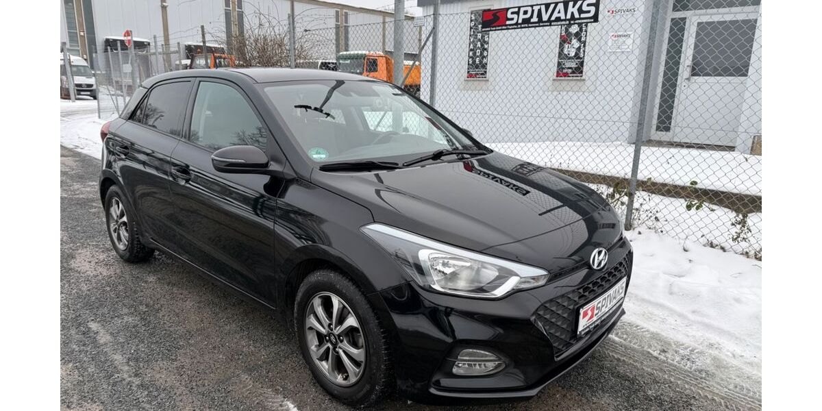 Hyundai i20 220.000 km 7.499 &euro; Hannover 30179