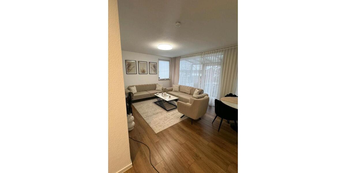 Dachgeschoßwohnung Hannover Ahlem-Badenstedt-Davenstedt - 2 Zimmer, 54 m&sup2;, 909&euro; | Angebot:25378930