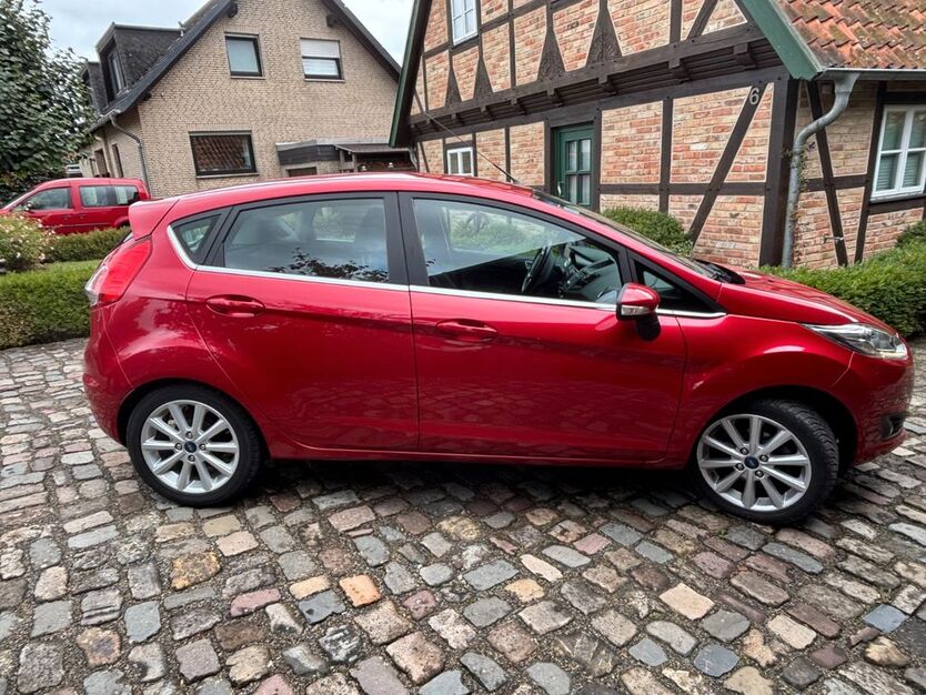 Ford Fiesta 77.234 km 7.500 € Bad Münder am Deister 31848