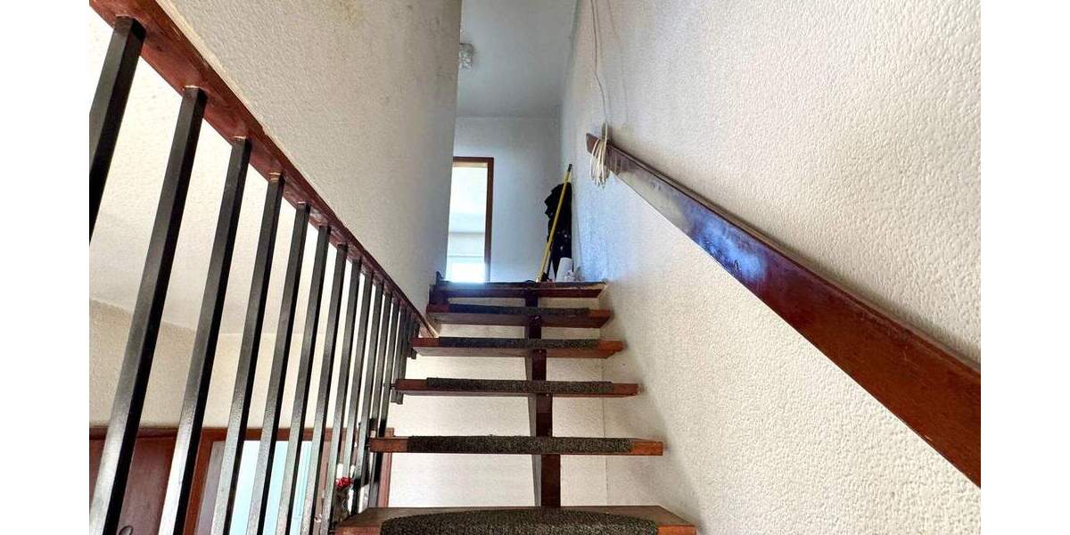 Reihenmittelhaus Hannover Limmer - 4 Zimmer, 92 m&sup2;, 329.000&euro; | Angebot:25746342