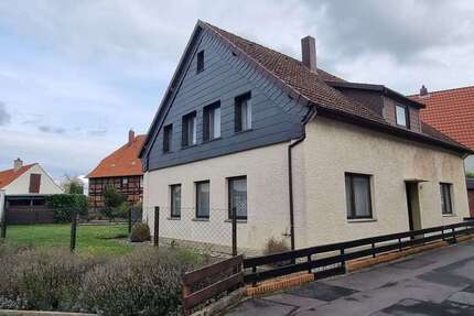 Haus zum Kaufen in Hildesheim OT Achtum 230.000 € 143 m² 7 zimmer