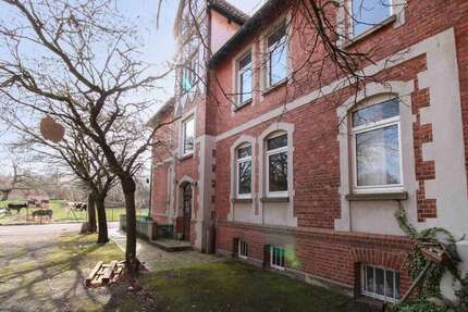 Haus Bad Nenndorf - 8 Zimmer, 420 m&sup2;, 299.000&euro; | Angebot:26355676