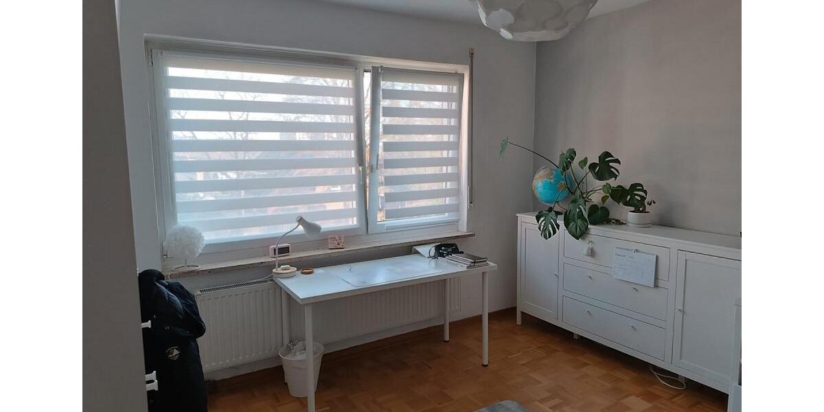 Etagenwohnung Hildesheim Bockfeld - 3 Zimmer, 80 m&sup2;, 200.000&euro; | Angebot:27153803