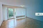Geschmackvoll gestaltete 2-Zimmer-Wohnung mit sonniger Terrasse, EBK und Badewanne