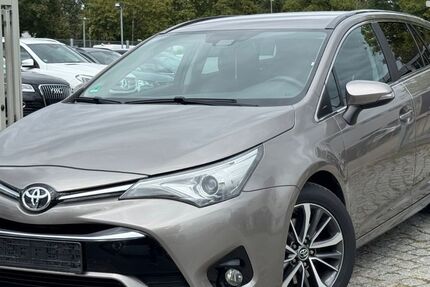 Toyota Avensis 199.500 km 7.790 &euro; Hannover 30179
