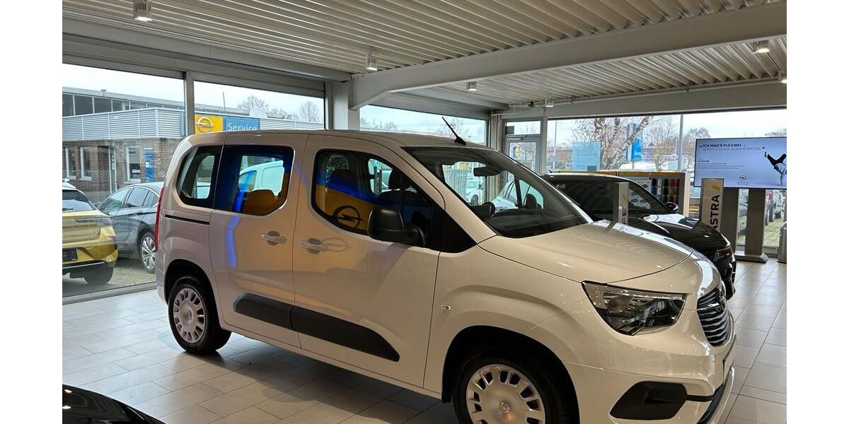 Opel Combo Life 50 km 29.690 € Garbsen 30823