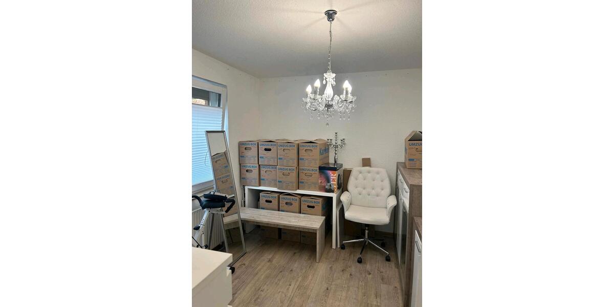 Bungalow Sehnde - 4 Zimmer, 200 m&sup2;, 1.400&euro; | Angebot:27610630