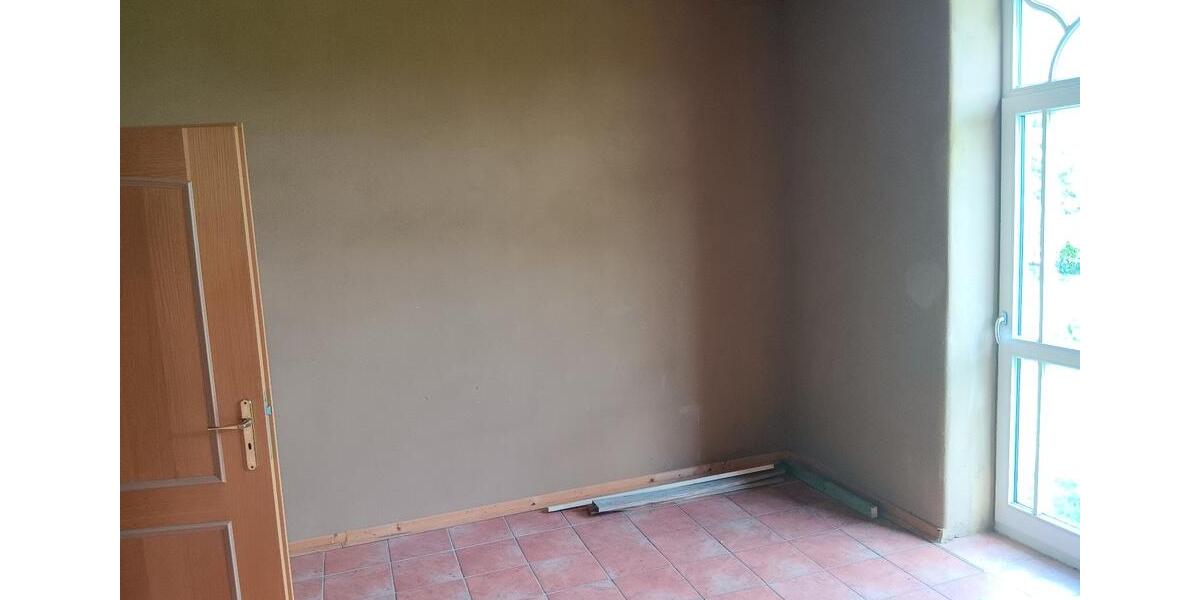 Erdgeschoßwohnung Neustadt am Rübenberge - 5 Zimmer, 160 m&sup2;, 990&euro; | Angebot:26646456
